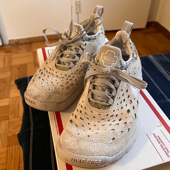 Nike Free Run Trail Textured Neutral Grey Suede Sz M 6 / W 7.5 - Picture 4 of 7